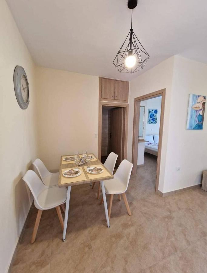 Xanthiotis Apartments Skala Rachoni  ภายนอก รูปภาพ